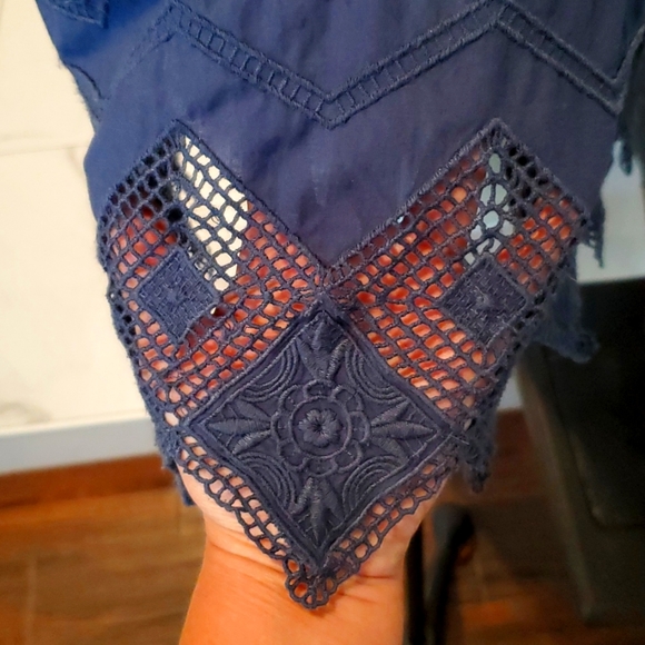 Caslon top - Picture 6 of 9